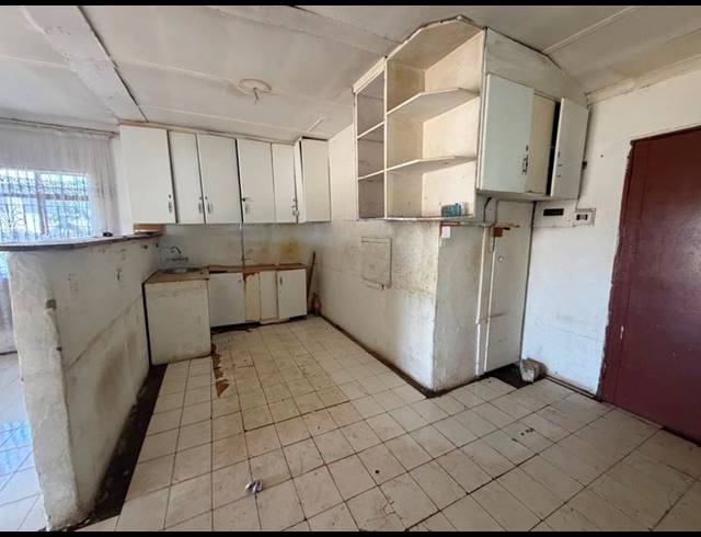 3 BEDROOM HOUSE FOR SALE IN LAUDIUM